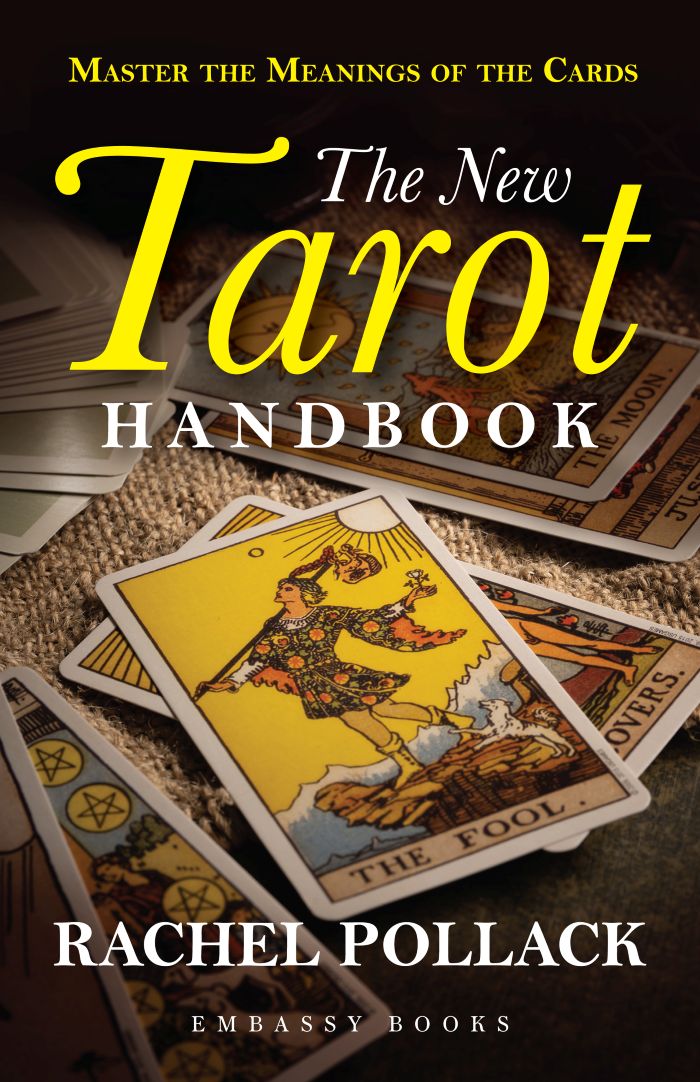 THE NEW TARROT HANDBOOK - MASTER THE MEANING OF THE CARDS