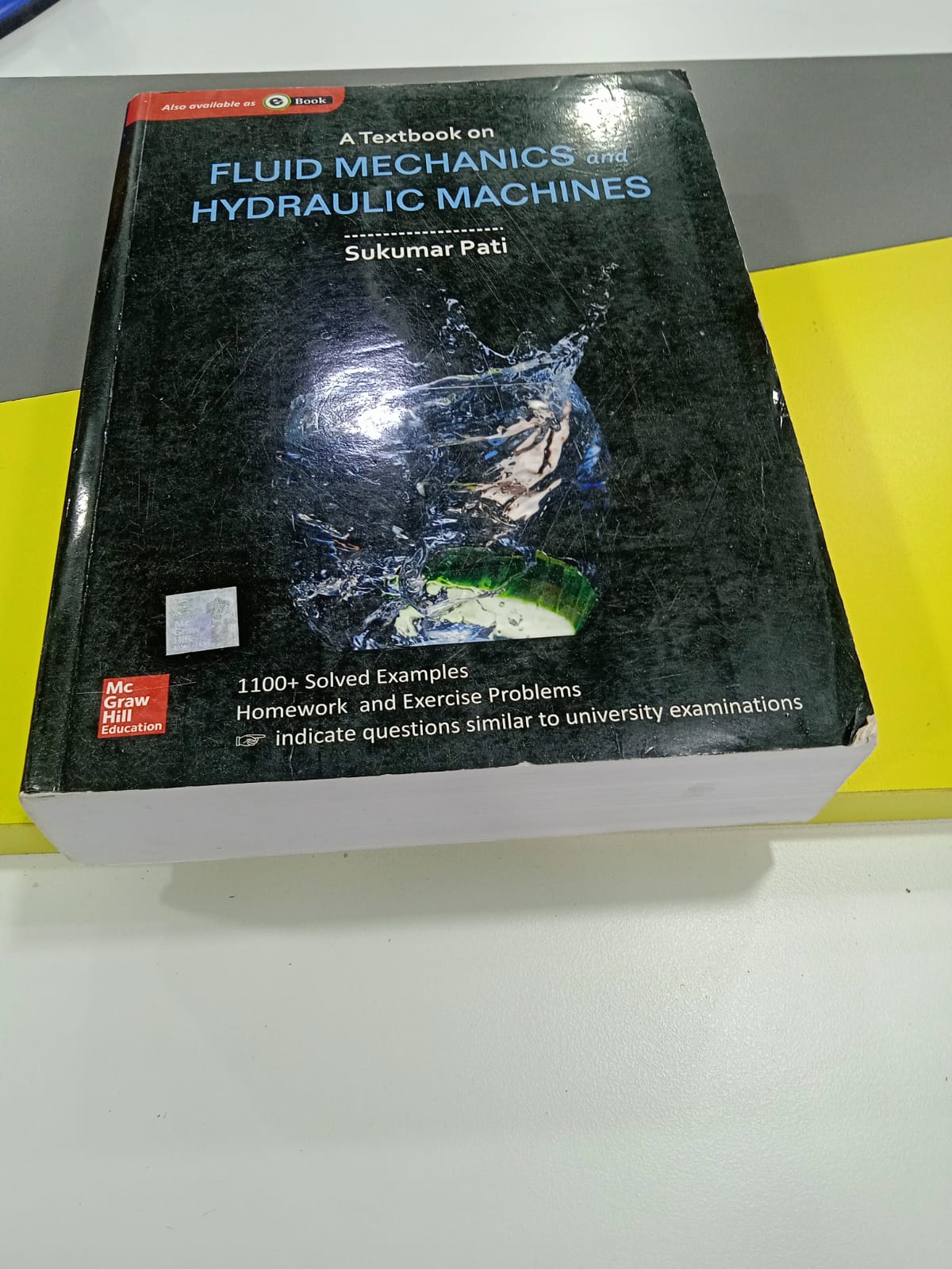 A Textbook on Fluid Mechanics and Hydraulic Machines